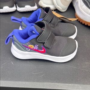 Nike Kids Black and Purple Sneakers
